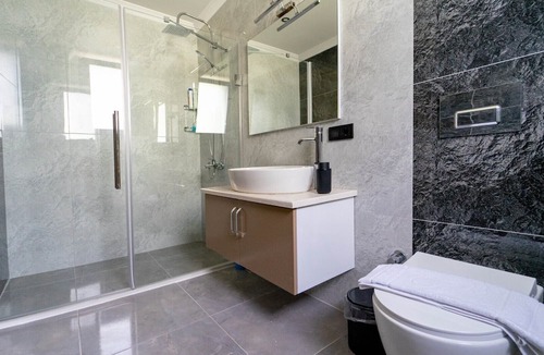 Uzunyurt Villa | You can enjoy both the sea and nature in our luxury villa with unique sea view.