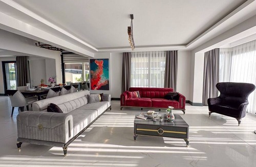 Ciftlik Villa | Luxury advantageous villa within walking distance to the beach