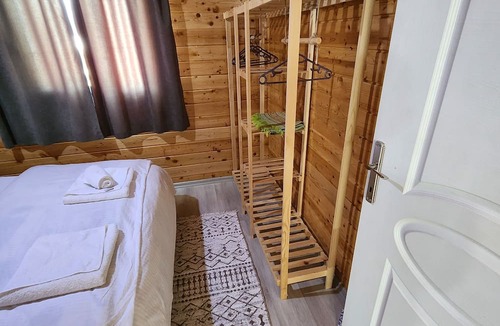 Demre House | Quiet, peaceful tree house by the sea. Apartment, bungalow