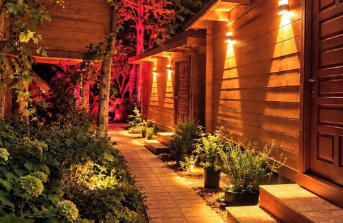 Borcka Bed & Breakfast | Buneba Resort