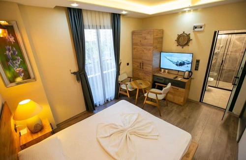Mezetli Hotel | İCON BUTİK OTEL