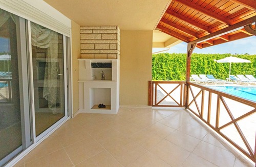Kadriye Hotel | Paradise Town Villa Alison
