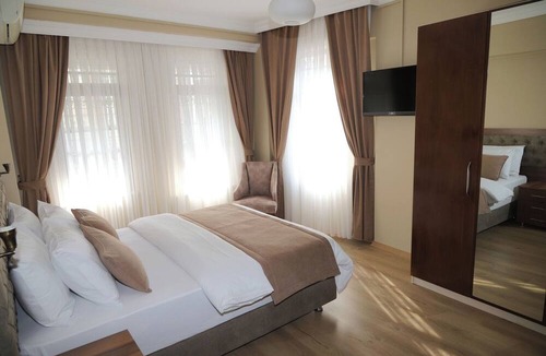Kumkapi Hotel | Ramparts