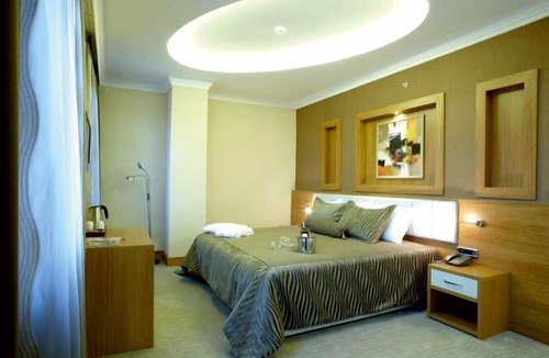 Yunusemre Hotel | dovsOtel