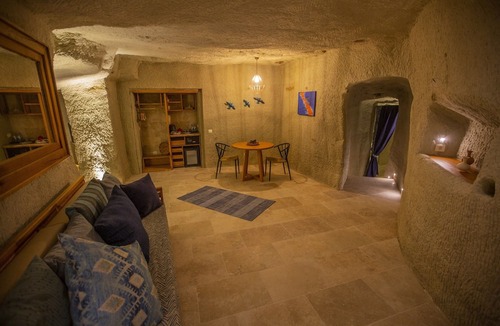 Cavusin Hotel | Azure Cave Suites