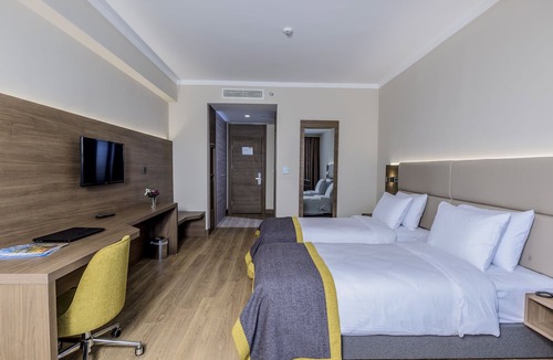 Pendik Hotel | Nearport Hotel Sabiha Gokcen Airport