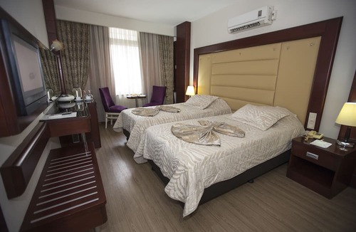 Akdeniz Hotel | Mersin Oteli