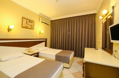 Icmeler City Center Hotel | Selen Hotel Icmeler
