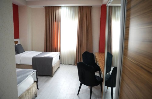 Mezetli Hotel | Mira Blue Hotel