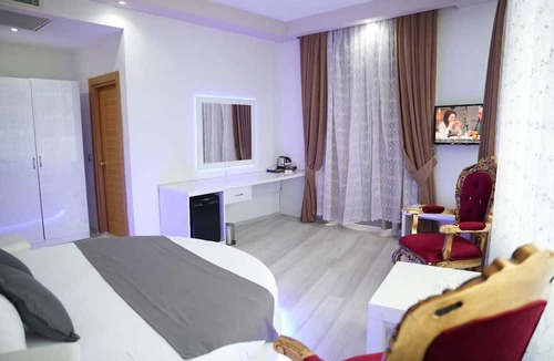 Mezetli Hotel | Mira Blue Hotel