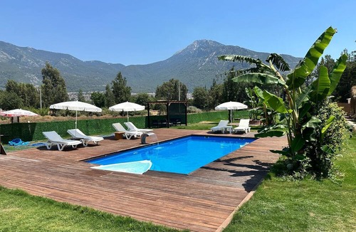 Hisaronu House | Pine Village Bungalows Ölüdeniz
