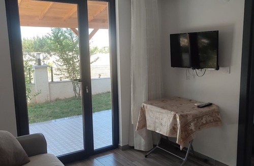 Ezine Apartment | Bazyel Apart Otel
