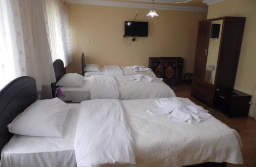 Macka Apartment | Balkon Pansiyon