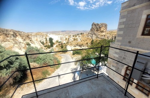 Ortahisar House | Vespera Cappadocia Luxury 7-Bedroom Stone Retreat