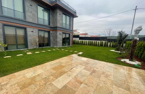 Arnavutkoy House | 4-bedroom house in lovely İstanbul with forest view.Nearest Istanbul Airport.