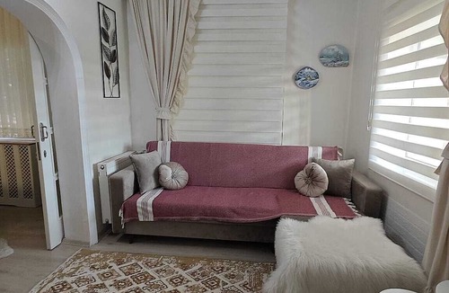 Inegeul Villa | Charming 1-bedroom villa with WiFi and AC in amazing Istanbul