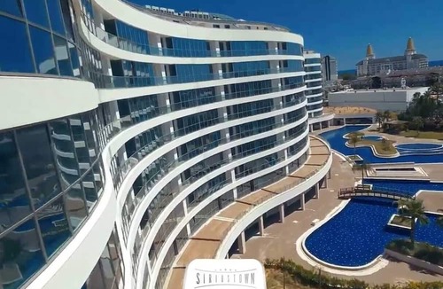 Lara Apartment | Sirius Town Residence & SPA Heated Indoor Pool, Hammam, Sauna, GYM, Outdoor Pool