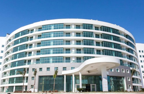 Kundu Apartment | Cozy Sirius Town residence in Antalya with outdoor&indoor pools, fitness room