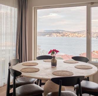 Kabatas Apartment | Modern Bosphorus View Apartments