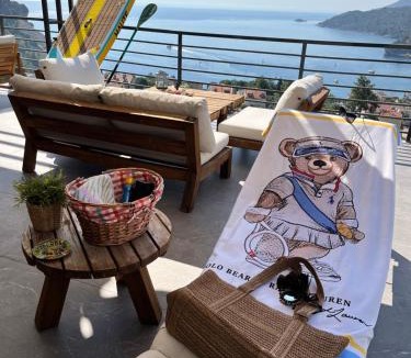 Turunc Apartment | Turunç Teras Ev
