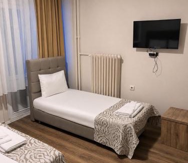 Ulus Hotel | Kenedi Otel