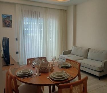 Seki Apartment | Lumos Town Residence-Cozy Suite near Mall & Beach