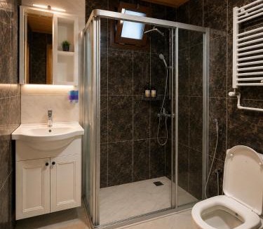 Uzungol Apartment | Beş Evler Apart