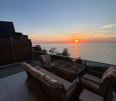 Findikli Hotel | Deniz Üstü Bungalov