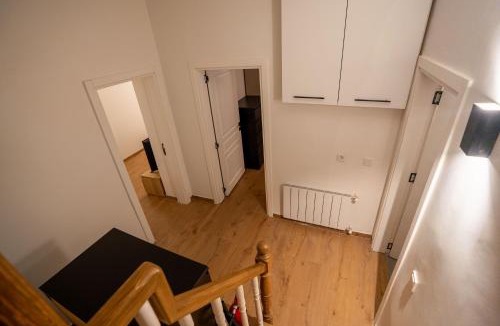 Kabatas House | Luxury Townhouse Heart of Galata 5BR 3BA! #425