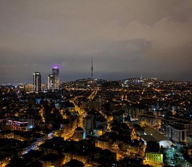 Atasehir Apartment | Life in the sky on the 36th floor with a magnificent city view