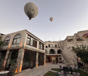 Goreme Bed & Breakfast | Leyla Cave House