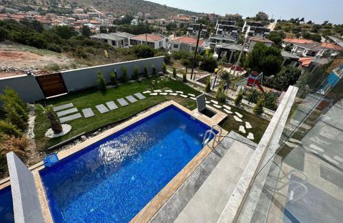 Cesme Villa | Efeoğlu ikiz villaları