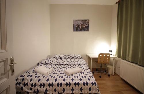 Rasimpasa Apartment | Historic 2BR Flat w Amazing Ceiling Ornaments