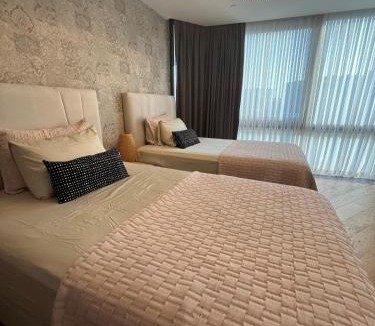 Bahcelievler Apartment | Deluxe Two-Bedroom Apartment Balcony 320