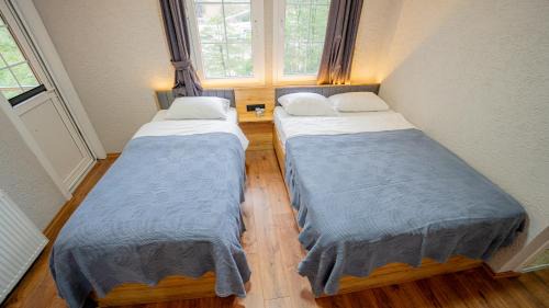 Ardesen Hotel | 53 BRN hotel