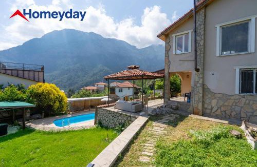 Konyaalti Villa | Villa Mountain with Pool