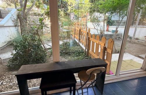 Iskele Mahallesi Villa | Duriye s House Cozy House with Garden in Urla