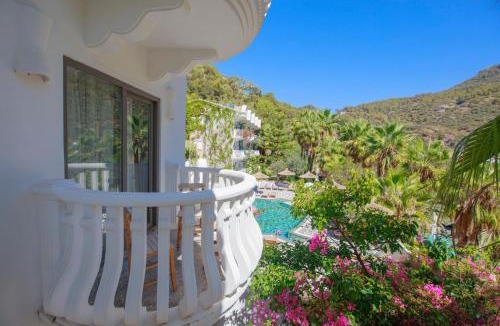 Oludeniz City Center Hotel | Deluxe Rooms Pet Friendly