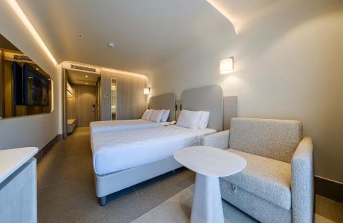 Artikli Hotel | Altınorfoz Hotel