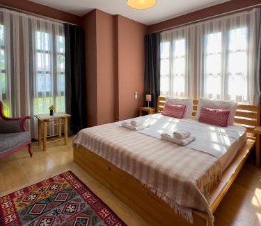 Bozcaada Bed & Breakfast | La Kalinda Bozcaada