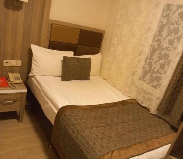 Asmali Mescit Hotel | Pera Arya Hotel