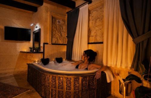 Uchisar Hotel | Üçhisar Palace İn Cappadocia