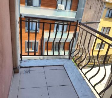 Esentepe Apartment | GREAT NEW BUILDING IN THE CITY CENTER WITH ELEVATOr