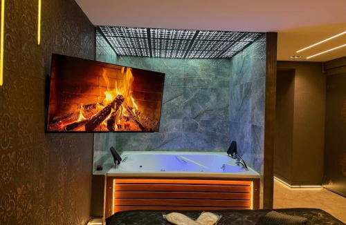 Tepebası Apartment | AsrınGold Premium Jakuzi Room