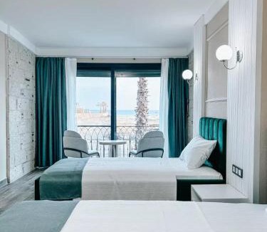Ayvalik Hotel | ONE LIFE Otel