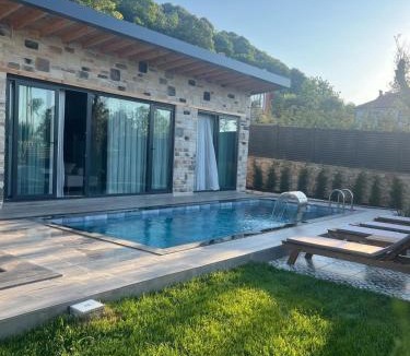 Kartepe Villa | Rubyy Resort Luxury Stone Villa with Private Pool