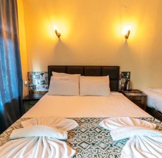 Galata Apartment | Galata Comfortable 12 Suits