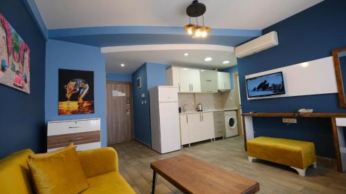 Cukurova Bed & Breakfast | EVLAND CiTY SUiT