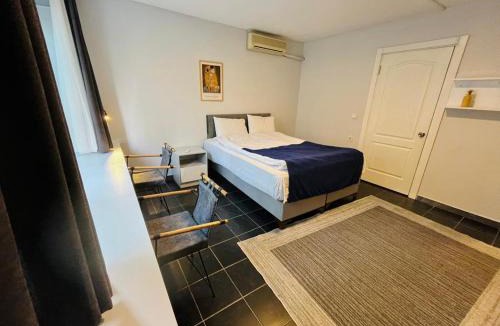 Kadikoy Apartment | Nest Digital Nomad House