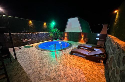 Sapanca Hotel | Ay Işığı Bungalov Sapanca